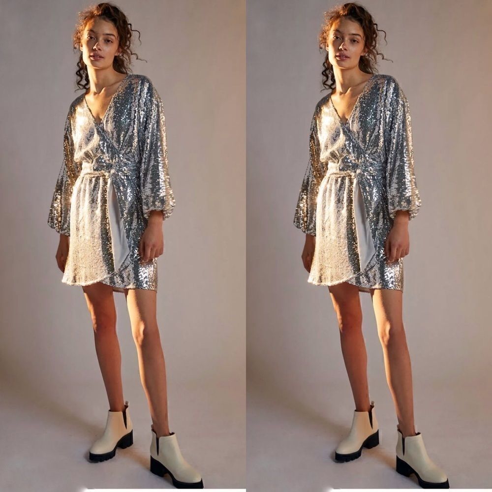 ANTHROPOLOGIE Lisabette Sequined Mini Dress